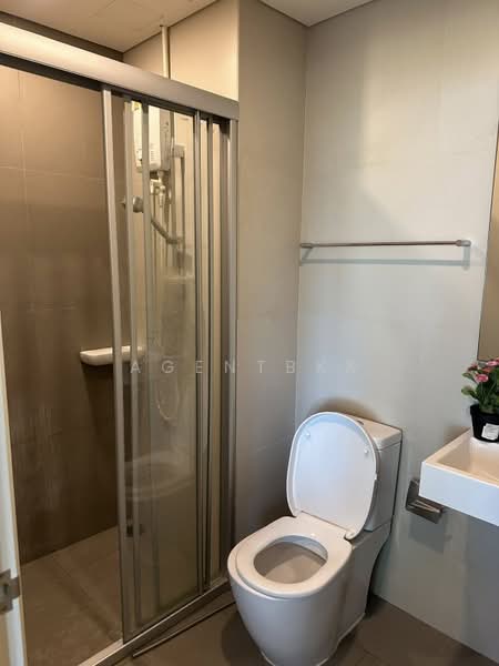 Lumpini Place Rama 3 - Riverine, Bangkok, Lieb wong waen usahakam Road, Bang Pong Pang, Yan Nawa, Bangkok, 1 Bedroom, 44 sqm, Condo For Rent, by Agentbkk, 500341679 - DDproperty.com