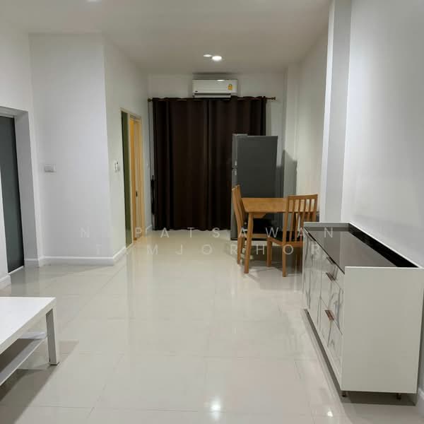 Baan Klang Muang S-Sense Onnuch-Wongwan : บ้านกลางเมือง เอสเซ้นส์ อ่อนนุช – วงแหวน, กรุงเทพ, ถนนลาดกระบัง, ลาดกระบัง, กรุงเทพ, 180 ตร.ม., ทาวน์เฮ้าส์ ให้เช่า, โดย Napatsawan Tamjorhor, 500341692 - DDproperty.com