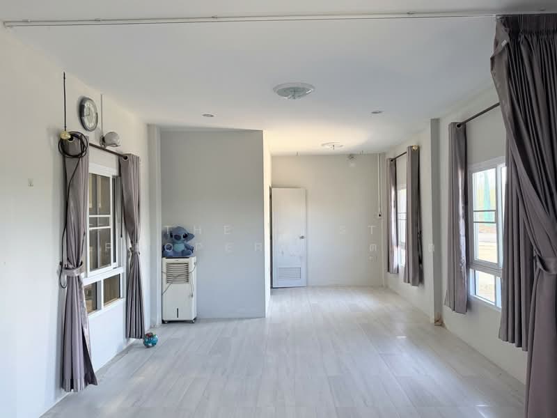 บ้านเดี่ยวคลองตำหรุ ชลบุรี, Chon Buri (Pattaya), Khlong Tamru, Muang Chon Buri, Chon Buri (Pattaya), 3 Bedrooms, 150 sqm, Single Detached House For Sale, by The Best Property ตาล, 500341696 - DDproperty.com