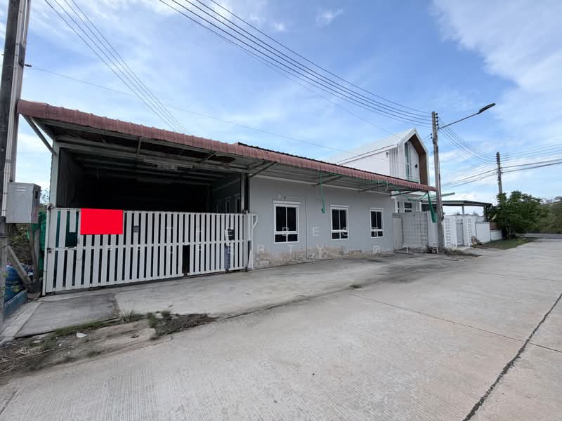 บ้านเดี่ยวคลองตำหรุ ชลบุรี, Chon Buri (Pattaya), Khlong Tamru, Muang Chon Buri, Chon Buri (Pattaya), 3 Bedrooms, 150 sqm, Single Detached House For Sale, by The Best Property ตาล, 500341696 - DDproperty.com
