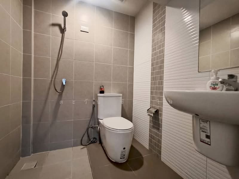 Baan Klang Muang The Edition Rama 9-Krungthep Kreetha, Bangkok, Kanchanaphisek Road 23, Saphan Sung, Saphan Sung, Bangkok, 4 Bedrooms, 218 sqm, Semi-Detached House (Twin House) For Sale, by ตะวัน ขันเงิน, 500341698 - DDproperty.com