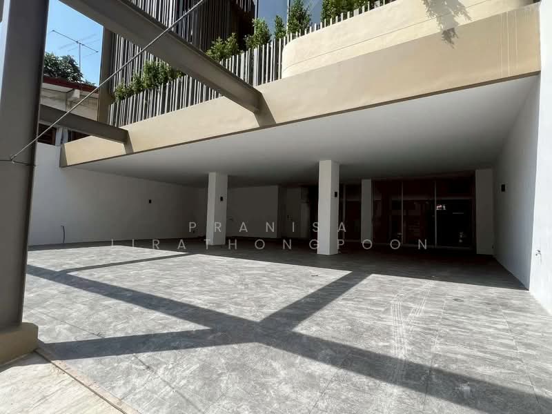 Residential Home Office รัชดา 32 #ใกล้MRTลาดพร้าว, Bangkok, Chan Kasem, Chatuchak, Bangkok, 6 Bedrooms, 901 sqm, Villa For Rent, by Pranisa Jirathongpoon, 500341699 - DDproperty.com