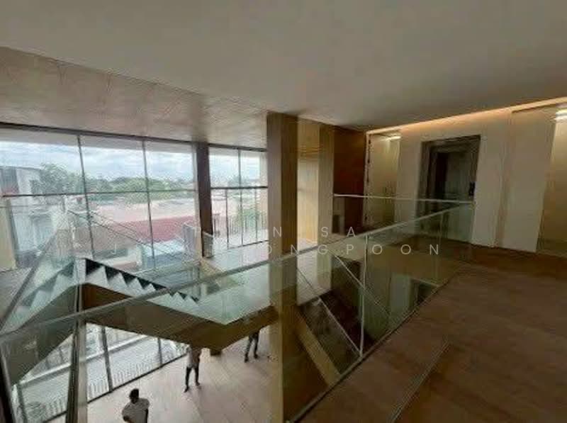 Residential Home Office รัชดา 32 #ใกล้MRTลาดพร้าว, กรุงเทพ, จันทรเกษม, จตุจักร, กรุงเทพ, 901 ตร.ม., วิลล่า ให้เช่า, โดย Pranisa Jirathongpoon, 500341699 - DDproperty.com