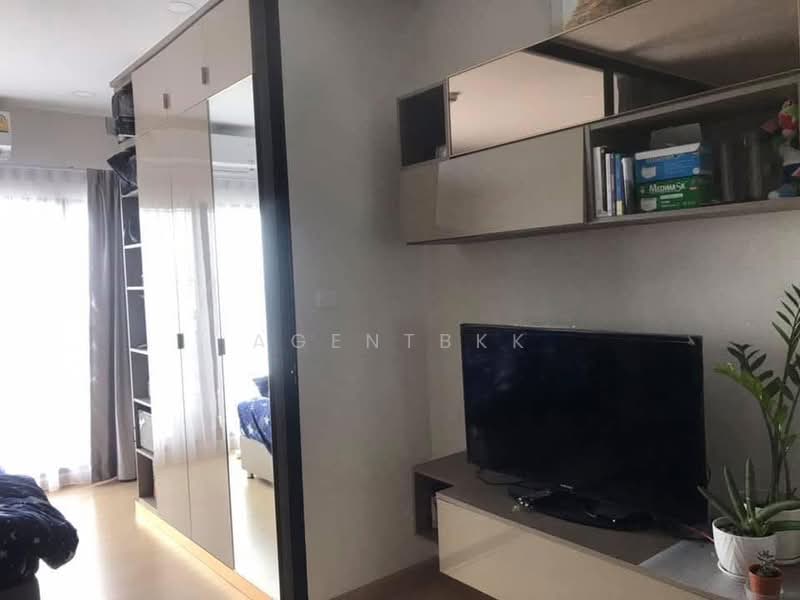 Supalai Loft Yaek Fai Chai Station, Bangkok, 351 Charan Sanitwong Road 31 Alley, Bang Khun Sri, Bangkok Noi, Bangkok, 1 Bedroom, 35 sqm, Condo For Rent, by Agentbkk, 500341710 - DDproperty.com