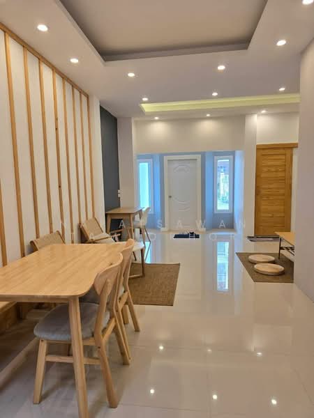 undefined, Bangkok, Khan Na Yao, Bangkok, 3 Bedrooms, 204 sqm, Townhouse For Rent, by Napatsawan Tamjorhor, 500341722 - DDproperty.com