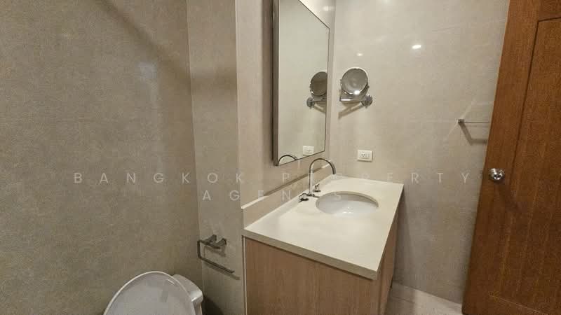 The Emporio Place, bangkok, 93 Soi Sukhumvit 24, Sukhumvit Road, Khong Tan, Khlong Toei, Bangkok, 1 Bedroom, 48 sqm, Condo For Rent, by BANGKOK PROPERTY AGENTS, 500341724 - DDproperty.com