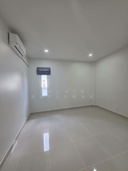 ให้เช่า บ้านเดี่ยว ชั้นเดียว บ้านพรุ ในโครงการ 3 ห้องนอน พร้อมอยู่ ขนาด 60 ตารางวา 16,000 บาท, สงขลา, บ้านพรุ, หาดใหญ่, สงขลา, 180 ตร.ม., บ้านเดี่ยว ให้เช่า, โดย Rachen Nopsuwan, 500341766 - DDproperty.com