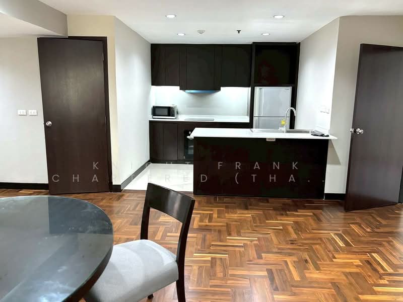Baan Suanpetch, Bangkok, 18 Soi Sukhumvit 39, Khlong Tan Nua, Watthana, Bangkok, 2 Bedrooms, 135 sqm, Condo For Rent, by Knight Frank Chartered (Thailand) Co.,Ltd, 500341796 - DDproperty.com