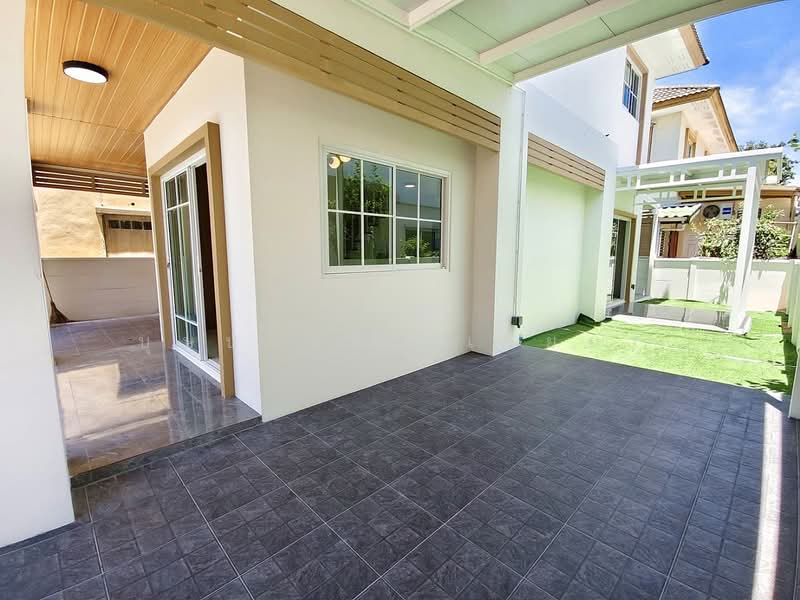 Villa Kunalai 1 Bangbuathong : วิลล่า คุณาลัย 1 บางบัวทอง, นนทบุรี, ซอย วัดลาดปลาดุก, บางรักพัฒนา, บางบัวทอง, นนทบุรี, 150 ตร.ม., บ้านเดี่ยว ขาย, โดย บุษบากร (เจี๊ยบ), 500341800 - DDproperty.com