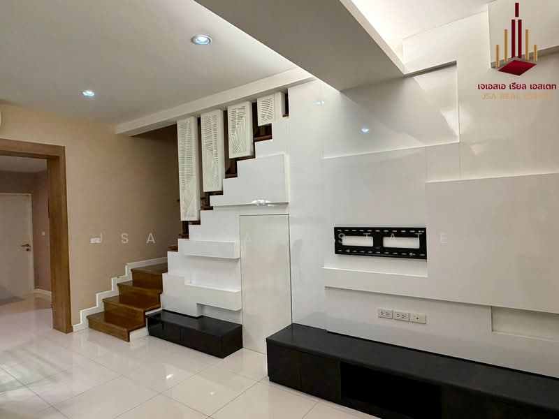 Bless Town Sukhumvit 50, Bangkok, Sukhumvit 50 Road, Phra Kanong, Khlong Toei, Bangkok, 3 Bedrooms, 240 sqm, Townhouse For Rent, by JSA REAL ESTATE, 500341855 - DDproperty.com