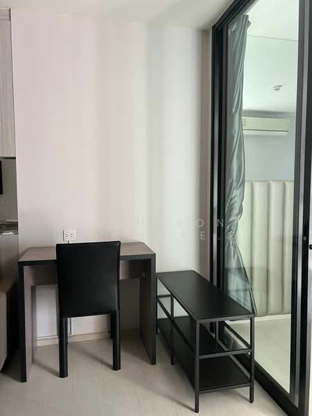 Life Asoke, Bangkok, Asoke-Dindang Road, Bang Kapi, Huai Khwang, Bangkok, 1 Bedroom, 36 sqm, Condo For Rent, by Bencharong (Yok) Treerat-a-na-wat, 500341864 - DDproperty.com