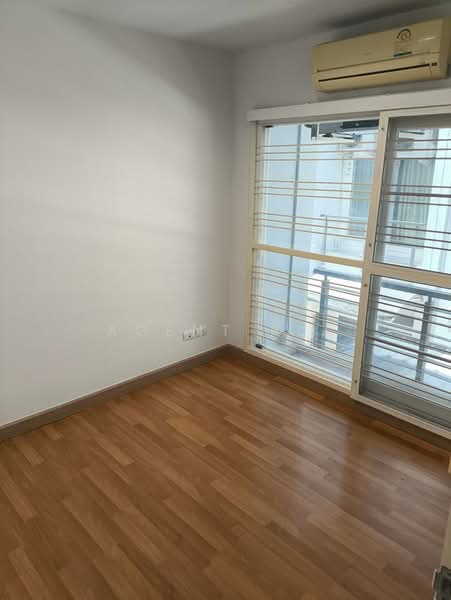 Baan Klang Muang Urbanion Rama 9-Ladprao : บ้านกลางเมือง เออร์บาเนี่ยน พระราม 9-ลาดพร้าว, กรุงเทพ, ซอยลาดพร้าว 84 ถนนลาดพร้าว, วังทองหลาง, กรุงเทพ, 200 ตร.ม., ทาวน์เฮ้าส์ ให้เช่า, โดย Agent Pla, 500341865 - DDproperty.com