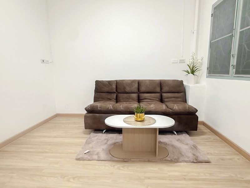 Baan Eua Arthorn Pattaya North Corner Unit for Sale, Chon Buri (Pattaya), Bang Lamung, Bang Lamung (Pattaya), Chon Buri (Pattaya), 2 Bedrooms, 33 sqm, Single Detached House For Sale, by PLC Real Estate, 500341867 - DDproperty.com