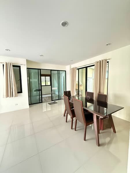 Lake View Park Bangna, Bangkok, 454 Kanchanaphisek Road, Dok Mai, Prawet, Bangkok, 4 Bedrooms, 240 sqm, Single Detached House For Sale, by Savita Pothong, 500341898 - DDproperty.com