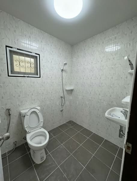 เสรี อ่อนนุช70/1, Bangkok, Prawet, Bangkok, 2 Bedrooms, 100 sqm, Townhouse For Sale, by The Best Property ยะ, 500341944 - DDproperty.com