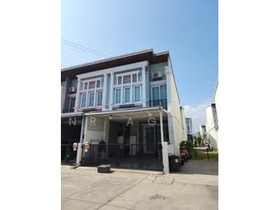 ขาย - Golden Town Sukhumvit-Bearing Station : โกลเด้น ทาวน์ สุขุมวิท-สถานีรถไฟฟ้าแบริ่ง, สมุทรปราการ