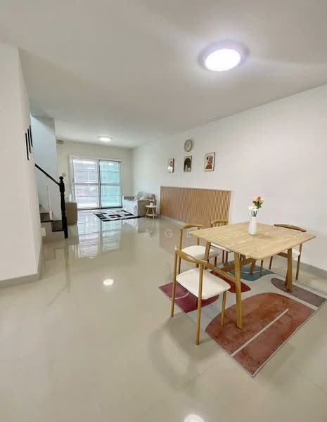 Nirun Vill 12 The Tree Hua Chiew U-Suvarnabhumi : นิรันดร์วิลล์ 12 เดอะทรี ม.หัวเฉียว-สุวรรณภูมิ, สมุทรปราการ, ถนนวัดศรีวารีน้อย, หนองปรือ, บางพลี, สมุทรปราการ, 101 ตร.ม., ทาวน์เฮ้าส์ ขาย, โดย NR AGENT, 500342041 - DDproperty.com