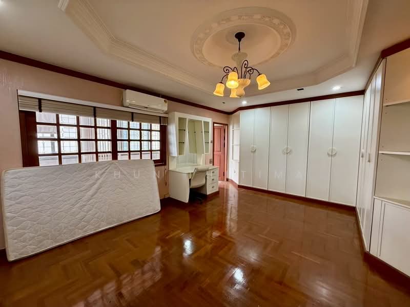 ทาวน์โฮม ลาดพร้าว 80, กรุงเทพ, คลองจั่น, บางกะปิ, กรุงเทพ, 120 ตร.ม., ทาวน์เฮ้าส์ ขาย, โดย Khun Thitima, 500342085 - DDproperty.com