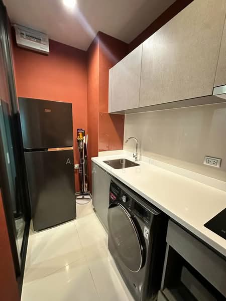 Life Asoke Hype, Bangkok, 339 Chaturathit Rd, Makkasan, Ratchathewi, Bangkok, 1 Bedroom, 35 sqm, Condo For Sale, by Adisorn Eamso, 500342095 - DDproperty.com