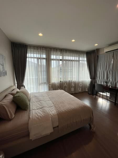 Setthasiri Krungthep Kreetha, Bangkok, Krungthep Kreetha Road, Hua Mak, Bang Kapi, Bangkok, 4 Bedrooms, 280 sqm, Single Detached House For Rent, by Jomchanok Aswavibul, 500342145 - DDproperty.com