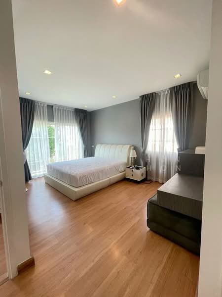 Grandio Ladprao-Kaset Nawamin, Bangkok, Soi Nawamin 42, Yeak 27, Khlong Kum, Bueng Kum, Bangkok, 4 Bedrooms, 182 sqm, Single Detached House For Rent, by Rattanaphon Yungprakhon, 500342160 - DDproperty.com