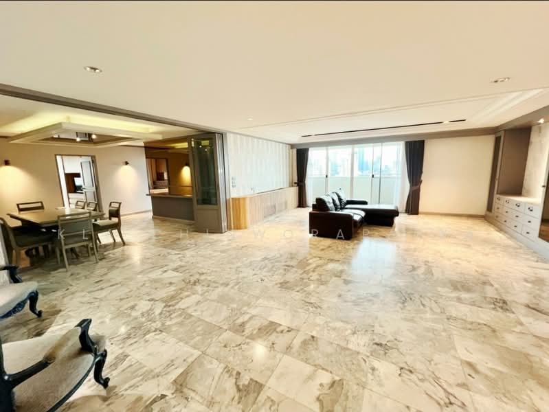 D.S. Tower 1 Sukhumvit 33, Bangkok, Soi Phrom Chit, Khlong Tan Nua, Watthana, Bangkok, 3 Bedrooms, 205 sqm, Condo For Sale, by Kla Chinworapanya, 500342163 - DDproperty.com