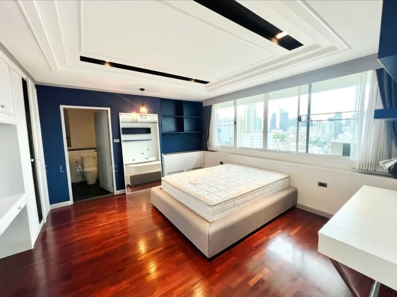 D.S. Tower 1 Sukhumvit 33, Bangkok, Soi Phrom Chit, Khlong Tan Nua, Watthana, Bangkok, 3 Bedrooms, 205 sqm, Condo For Sale, by Kla Chinworapanya, 500342163 - DDproperty.com