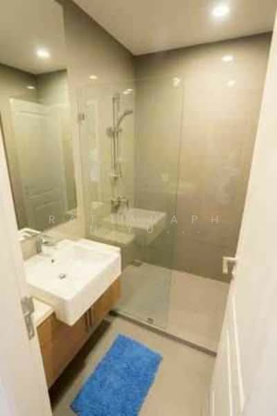 Noble Revo Silom, Bangkok, 88 Soi Surasak Surasak Road, Silom, Bang Rak, Bangkok, 1 Bedroom, 33 sqm, Condo For Rent, by Rattanaphon Yungprakhon, 500342181 - DDproperty.com