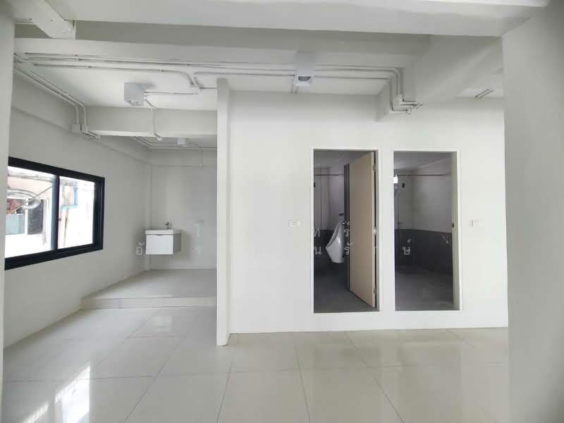ลาดพร้าว, Bangkok, ลาดพร้าว128/3, Khlong Chan, Bang Kapi, Bangkok, , 1,000 sqm, Shophouse For Rent, by ไอรินทร์ อัครชัยธนรักษ์, 500342200 - DDproperty.com