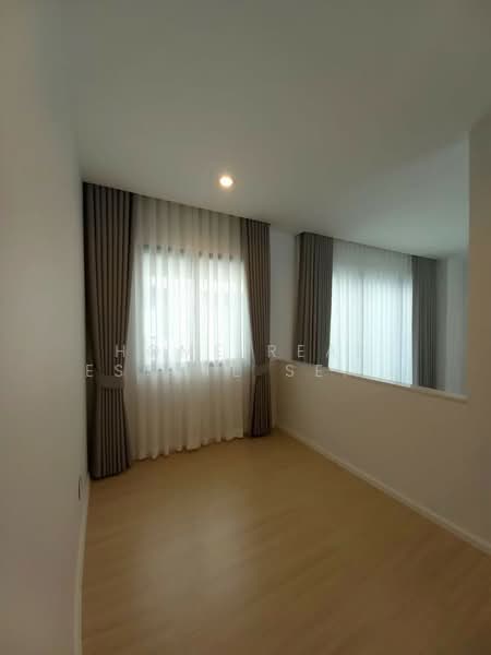 Nirvana Define Srinakarin-Rama 9, Bangkok, Srinakarin - Rom Klao Road, Saphan Sung, Bangkok, 3 Bedrooms, 230 sqm, Townhouse For Rent, by HOME Real Estate Service, 500342207 - DDproperty.com