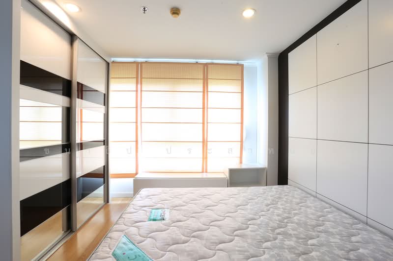 Lumpini Place Rama 8, Bangkok, 1521 Soi Arun Amarin 53, Arun Amarin Road, Bang Yi Khan, Bang Phlat, Bangkok, 1 Bedroom, 36 sqm, Condo For Sale, by Chanathip Prasatnok, 500342208 - DDproperty.com