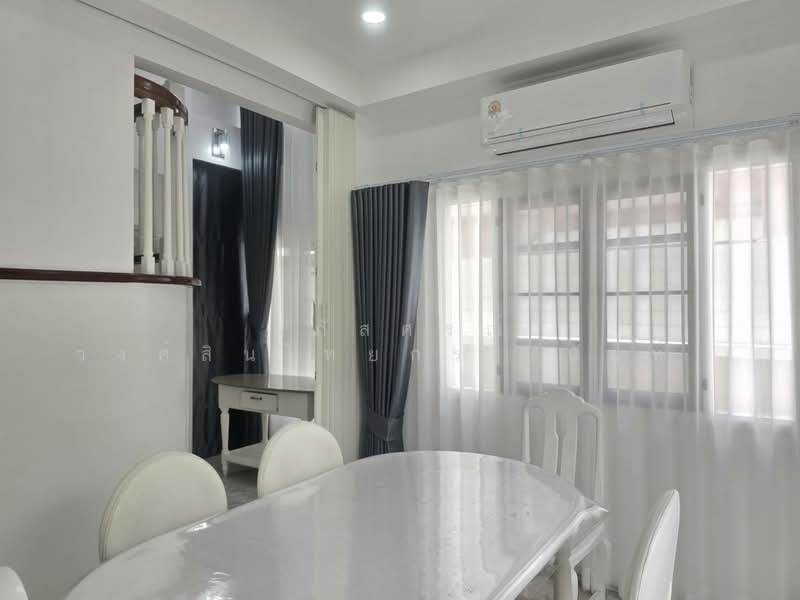 Parkway Chalet Ramkhamhaeng : พาร์คเวย์ ชาเล่ต์ รามคำแหง, กรุงเทพ, 103 ถนน รามคำแหง, มีนบุรี, มีนบุรี, กรุงเทพ, 200 ตร.ม., บ้านเดี่ยว ขาย, โดย นภัสศรณ์ วงศ์สินไทยกร (นันท์), 500342216 - DDproperty.com