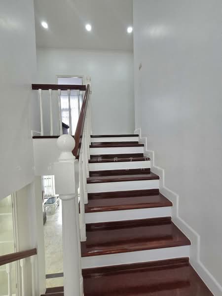 Parkway Chalet Ramkhamhaeng : พาร์คเวย์ ชาเล่ต์ รามคำแหง, กรุงเทพ, 103 ถนน รามคำแหง, มีนบุรี, มีนบุรี, กรุงเทพ, 200 ตร.ม., บ้านเดี่ยว ขาย, โดย นภัสศรณ์ วงศ์สินไทยกร (นันท์), 500342216 - DDproperty.com