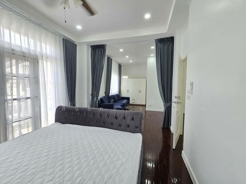 Parkway Chalet Ramkhamhaeng : พาร์คเวย์ ชาเล่ต์ รามคำแหง, กรุงเทพ, 103 ถนน รามคำแหง, มีนบุรี, มีนบุรี, กรุงเทพ, 200 ตร.ม., บ้านเดี่ยว ขาย, โดย นภัสศรณ์ วงศ์สินไทยกร (นันท์), 500342216 - DDproperty.com