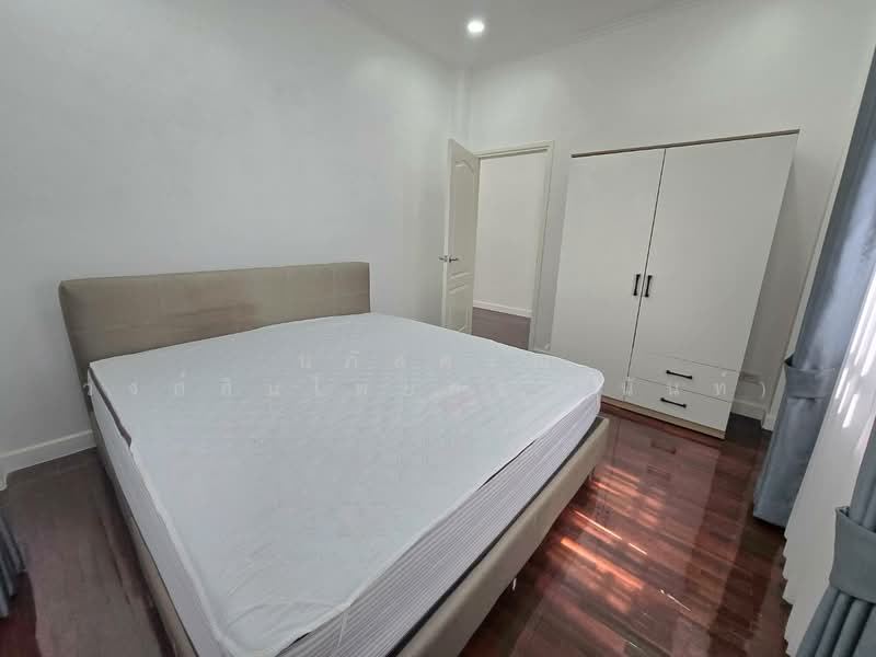 Parkway Chalet Ramkhamhaeng : พาร์คเวย์ ชาเล่ต์ รามคำแหง, กรุงเทพ, 103 ถนน รามคำแหง, มีนบุรี, มีนบุรี, กรุงเทพ, 200 ตร.ม., บ้านเดี่ยว ขาย, โดย นภัสศรณ์ วงศ์สินไทยกร (นันท์), 500342216 - DDproperty.com