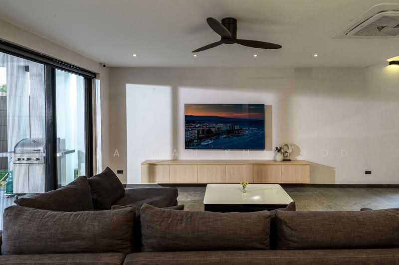 Luxury Pool Villa in Central Chiang Mai, Chiang Mai, , Wat Khet, Muang Chiang Mai, Chiang Mai, 3 Bedrooms, 256 sqm, Villa For Sale, by Nattachan Khamyod, 500342233 - DDproperty.com