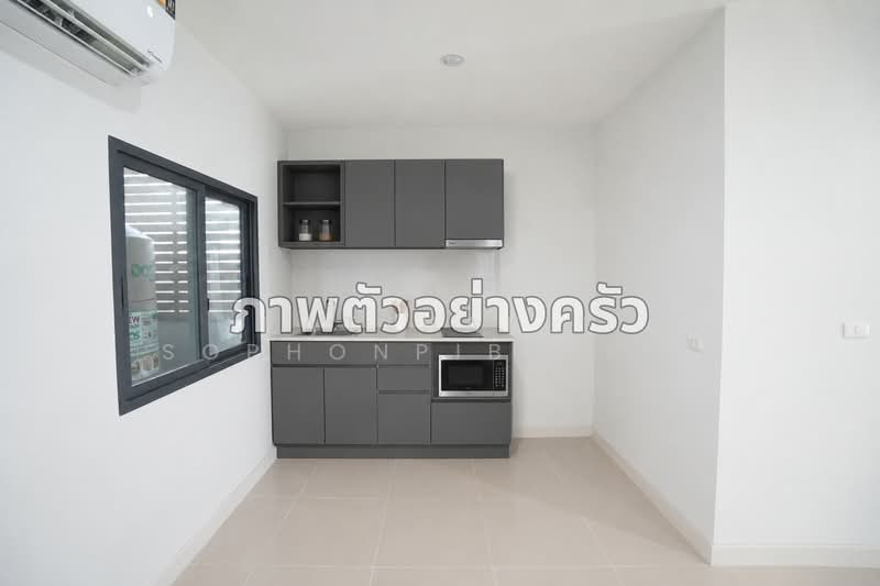 Baan Klang Mueng The Edition Pinklao-Borom 2, Bangkok, Suan Phak Road, Taling Chan, Taling Chan, Bangkok, 3 Bedrooms, 151 sqm, Semi-Detached House (Twin House) For Rent, by Ratthakit Sophonpibulkit, 500342236 - DDproperty.com