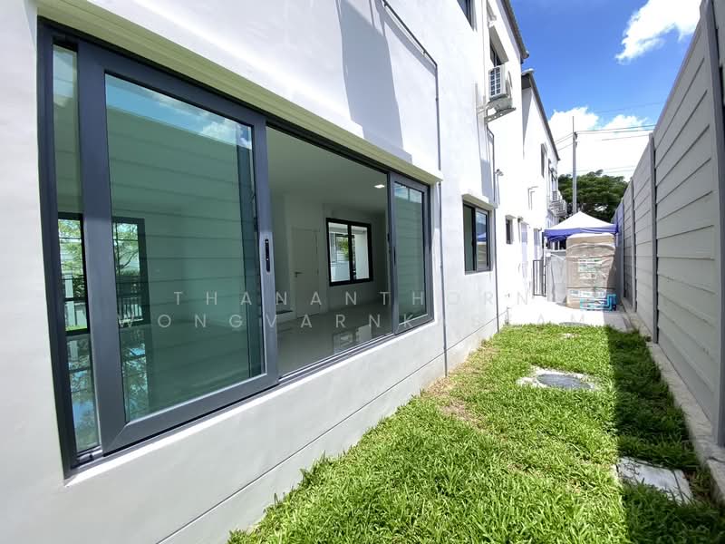 Baan Klang Muang The Edition Bangna Wongwaen, Bangkok, 189 Kanchanaphisek Road, Dok Mai, Prawet, Bangkok, 3 Bedrooms, 161 sqm, Single Detached House For Sale, by Thananthorn Wongvarnkaseam, 500342243 - DDproperty.com