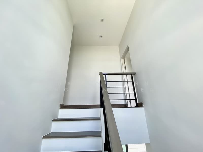 Baan Klang Muang The Edition Bangna Wongwaen, Bangkok, 189 Kanchanaphisek Road, Dok Mai, Prawet, Bangkok, 3 Bedrooms, 161 sqm, Single Detached House For Sale, by Thananthorn Wongvarnkaseam, 500342243 - DDproperty.com