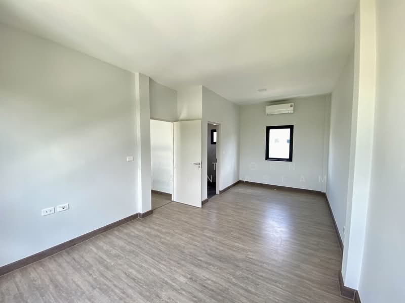 Baan Klang Muang The Edition Bangna Wongwaen, Bangkok, 189 Kanchanaphisek Road, Dok Mai, Prawet, Bangkok, 3 Bedrooms, 161 sqm, Single Detached House For Sale, by Thananthorn Wongvarnkaseam, 500342243 - DDproperty.com