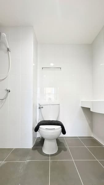 Lumpini Condo Town Raminthra-Latplakhao 2, Bangkok, Ladplakhao Road, Anusaowari, Bang Khen, Bangkok, 1 Bedroom, 26 sqm, Condo For Sale, by คุณเหมียว, 500342252 - DDproperty.com
