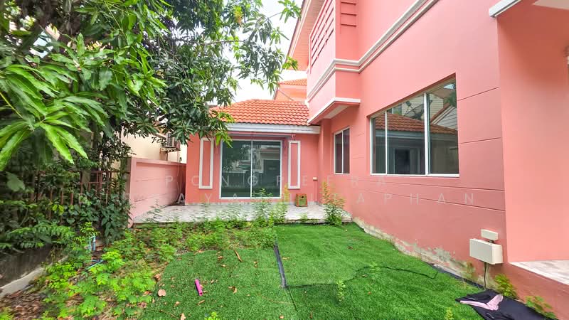 Perfect Park Rama 5 – Bangyai, Nonthaburi, Soi Wat Phra Non, Kanchanapisek Road, Bang Mae Nang, Bang Yai, Nonthaburi, 3 Bedrooms, 165 sqm, Single Detached House For Sale, by Pongpeera Ditsayathitaphan, 500342274 - DDproperty.com