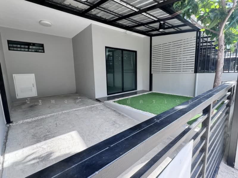 The Connect Pattanakarn 38, Bangkok, Soi Phatthanakan 38, Phatthanakan Road, Suan Luang, Bangkok, 2 Bedrooms, 120 sqm, Townhouse For Rent, by นัฐพงค์ มณีอัครเนตร, 500342278 - DDproperty.com