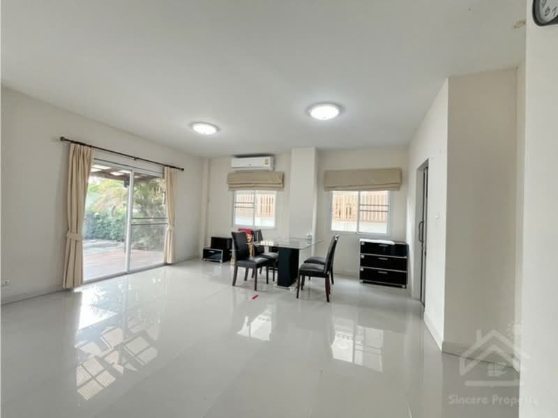 Maneerin Bangsaen Chonburi, Chon Buri (Pattaya), Ban Pik, Muang Chon Buri, Chon Buri (Pattaya), 3 Bedrooms, 200 sqm, Single Detached House For Rent, by ปูน, 500342284 - DDproperty.com