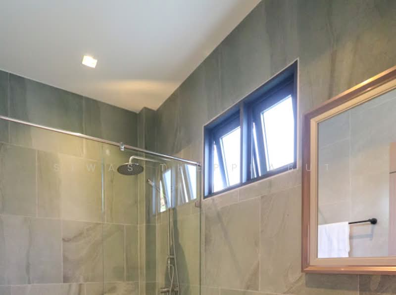 New 8 Bed Luxury Private Villa 420 Sqm for Rent Only 250k 10 min from Walking Street, Chon Buri (Pattaya), Regional Land 2, Bang Lamung, Bang Lamung (Pattaya), Chon Buri (Pattaya), 8 Bedrooms, 400 sqm, Villa For Rent, by Siwas Thepphabut, 500342286 - DDproperty.com