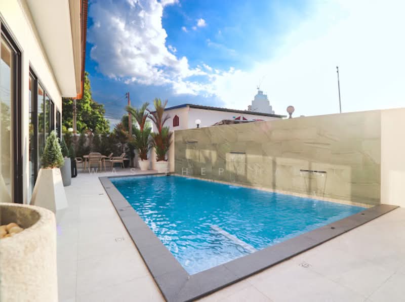 New 8 Bed Luxury Private Villa 420 Sqm for Rent Only 250k 10 min from Walking Street, Chon Buri (Pattaya), Regional Land 2, Bang Lamung, Bang Lamung (Pattaya), Chon Buri (Pattaya), 8 Bedrooms, 400 sqm, Villa For Rent, by Siwas Thepphabut, 500342286 - DDproperty.com