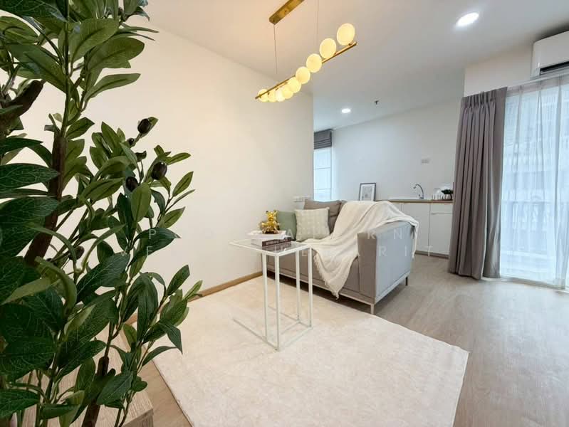 The Next Ladprao, Bangkok, 2 Lat Phrao Road, Samsen Nok, Huai Khwang, Bangkok, 1 Bedroom, 45 sqm, Condo For Sale, by Poonyaporn Veerabulyarit, 500342288 - DDproperty.com
