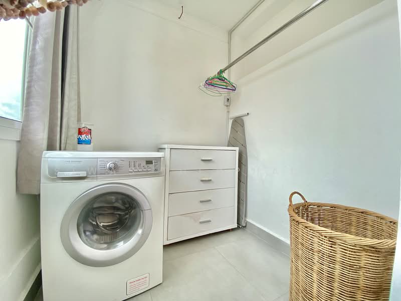 4 Bed Beachfront Townhouse 350 Sqm for Rent Only 60k at Jomtien Beach with Ocean View, Chon Buri (Pattaya), Na Jomtien 4, Bang Lamung, Bang Lamung (Pattaya), Chon Buri (Pattaya), 4 Bedrooms, 350 sqm, Townhouse For Rent, by Siwas Thepphabut, 500342302 - DDproperty.com