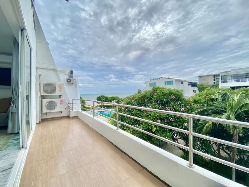4 Bed Beachfront Townhouse 350 Sqm for Rent Only 60k at Jomtien Beach with Ocean View, Chon Buri (Pattaya), Na Jomtien 4, Bang Lamung, Bang Lamung (Pattaya), Chon Buri (Pattaya), 4 Bedrooms, 350 sqm, Townhouse For Rent, by Siwas Thepphabut, 500342302 - DDproperty.com