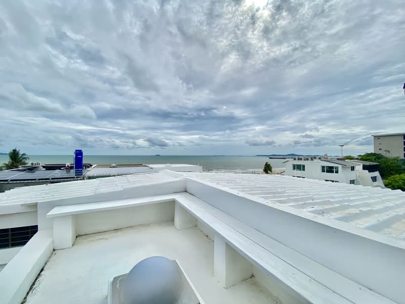 4 Bed Beachfront Townhouse 350 Sqm for Rent Only 60k at Jomtien Beach with Ocean View, Chon Buri (Pattaya), Na Jomtien 4, Bang Lamung, Bang Lamung (Pattaya), Chon Buri (Pattaya), 4 Bedrooms, 350 sqm, Townhouse For Rent, by Siwas Thepphabut, 500342302 - DDproperty.com